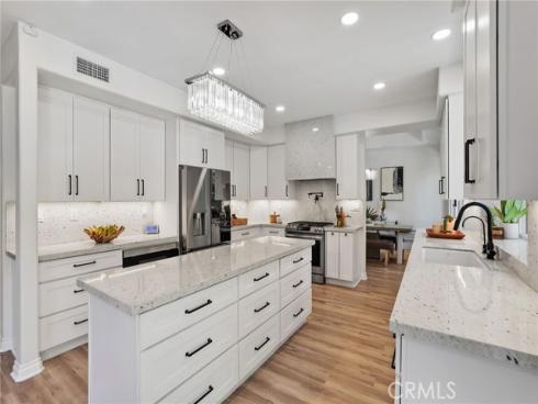 20941  Parkridge  , Lake Forest, CA