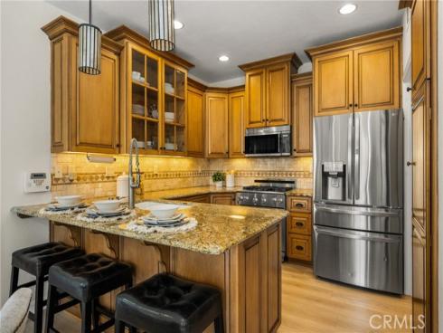 39  Touraine Place  , Lake Forest, CA