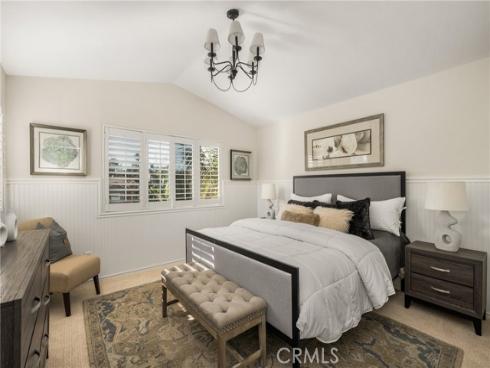 39  Touraine Place  , Lake Forest, CA