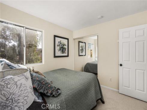 39  Touraine Place  , Lake Forest, CA