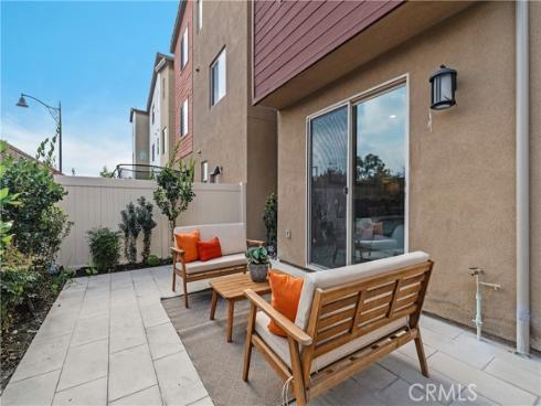 601 Catalonia , Lake Forest, CA