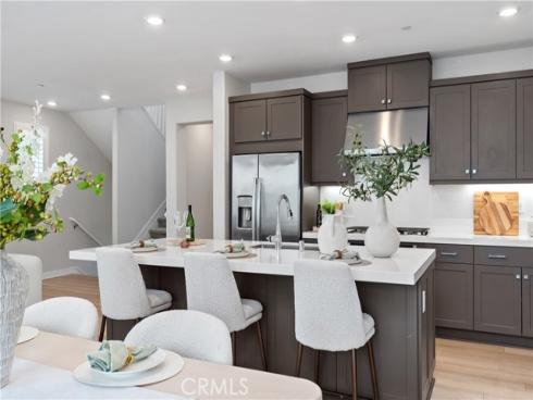 601 Catalonia , Lake Forest, CA