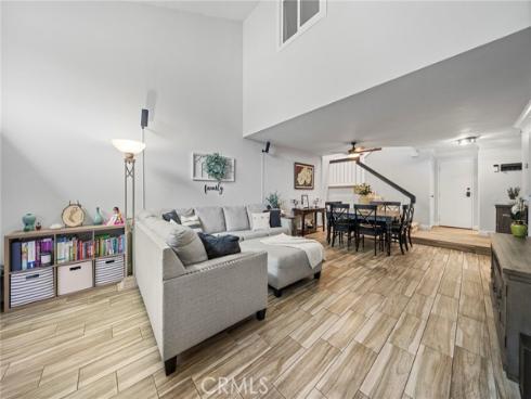 22105  Summit Hill  29 , Lake Forest, CA