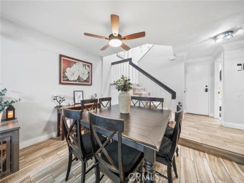 22105  Summit Hill  29 , Lake Forest, CA