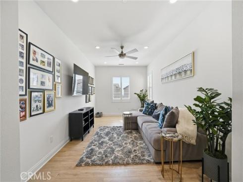 1161 Summit Oak , Lake Forest, CA