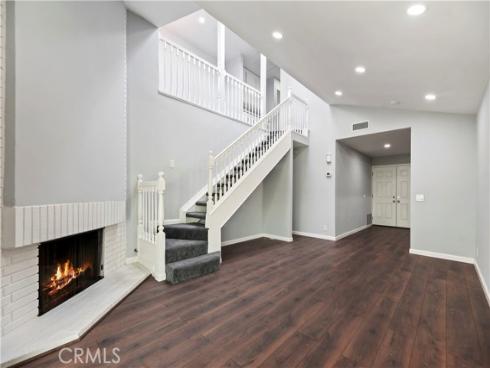 25075  Owens Lake  , Lake Forest, CA