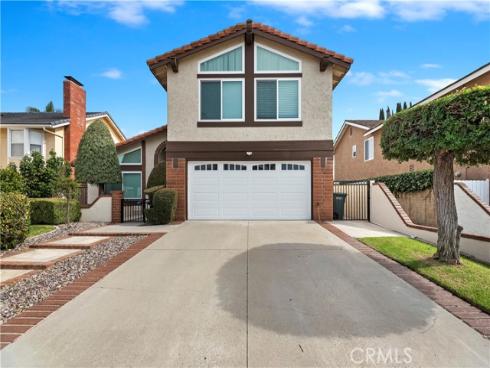 25075  Owens Lake  , Lake Forest, CA