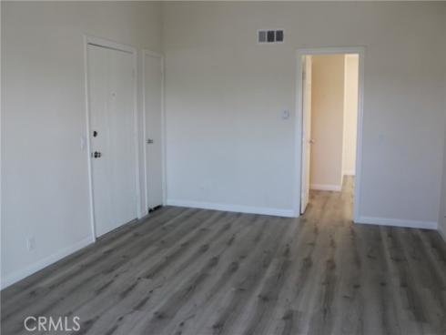 23294  Orange Avenue  6 , Lake Forest, CA