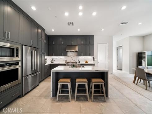 160  Tivoli  , Lake Forest, CA