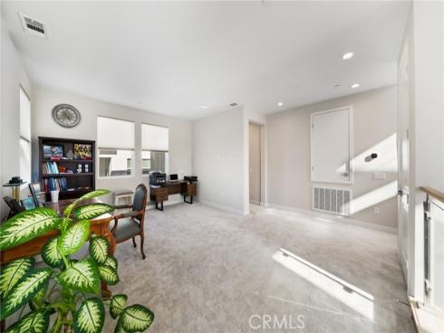 160  Tivoli  , Lake Forest, CA