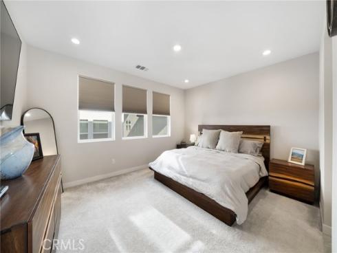 160  Tivoli  , Lake Forest, CA