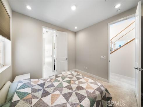 160  Tivoli  , Lake Forest, CA