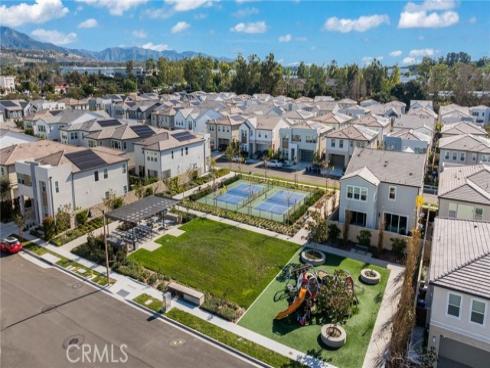 160  Tivoli  , Lake Forest, CA