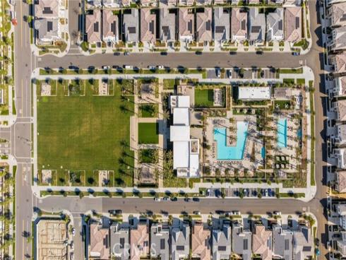 160  Tivoli  , Lake Forest, CA