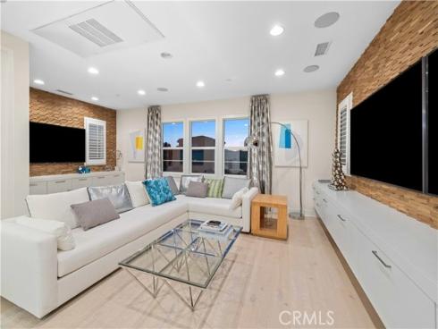 158  Pinnacle   Drive, Lake Forest, CA