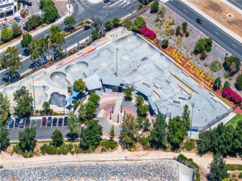 158  Pinnacle   Drive, Lake Forest, CA