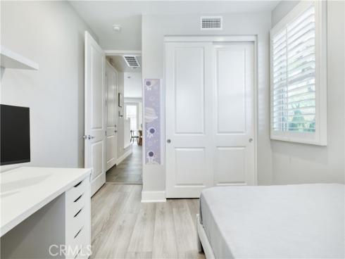 99  Fuchsia  , Lake Forest, CA