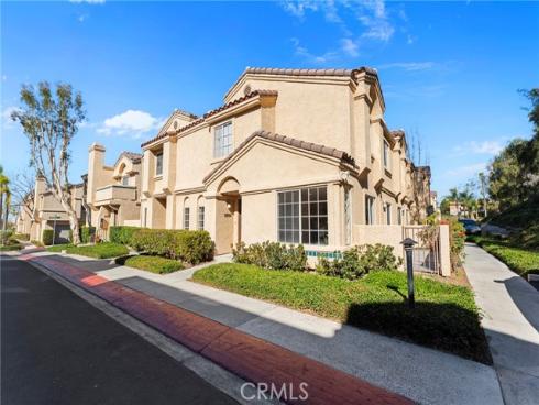 21208  Gladiolos Way  , Lake Forest, CA