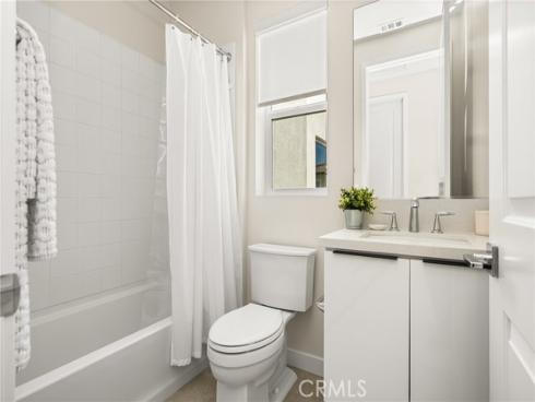 211  Brackens  , Lake Forest, CA