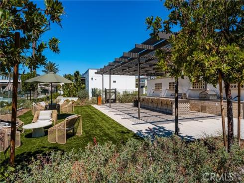 211  Brackens  , Lake Forest, CA