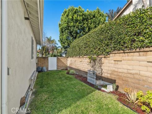 22876  Broadleaf  , Lake Forest, CA