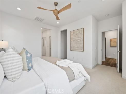 225  Denali  , Lake Forest, CA