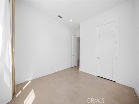 360  Riverbend  , Lake Forest, CA