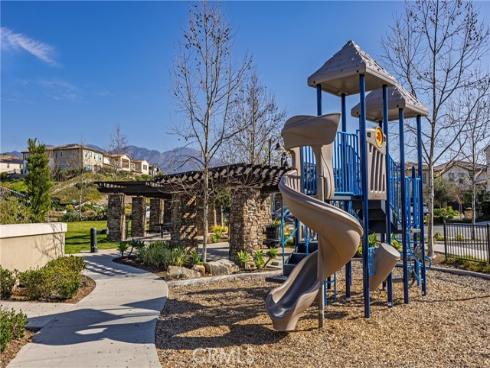 420  Coyote  , Lake Forest, CA