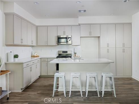 420  Coyote  , Lake Forest, CA