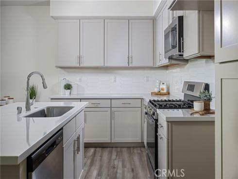 420  Coyote  , Lake Forest, CA