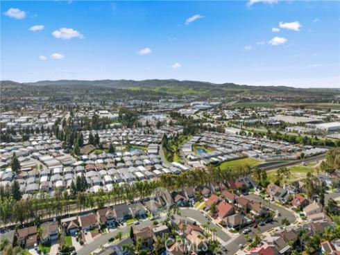 24231  Sparrow  , Lake Forest, CA