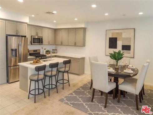 302 Limestone , Lake Forest, CA