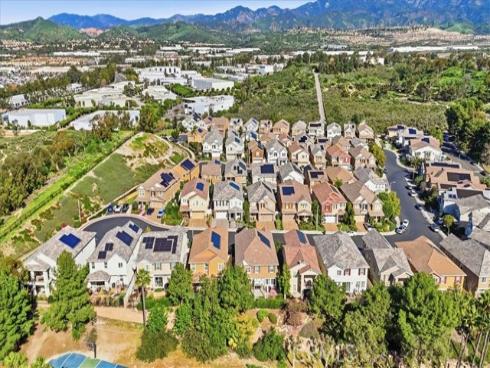 11  Silver Spruce   Court, Lake Forest, CA