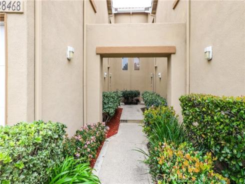 28468  Klondike  , Lake Forest, CA