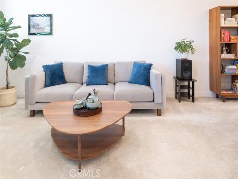 329  Adela  , Lake Forest, CA