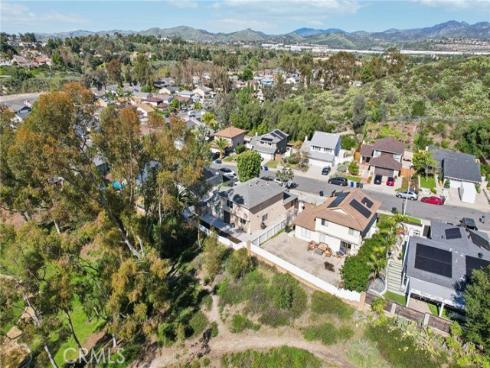 27172  Valleymont Rd.  , Lake Forest, CA