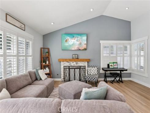 27172  Valleymont Rd.  , Lake Forest, CA