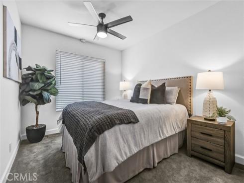 25582  Hazelnut  , Lake Forest, CA