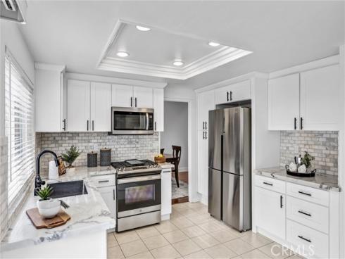 25582  Hazelnut  , Lake Forest, CA