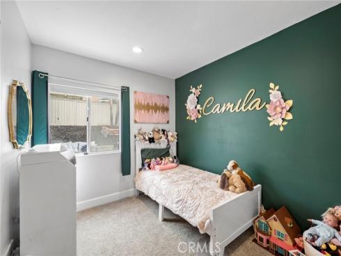 18  Cagney  , Lake Forest, CA