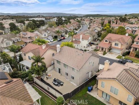 18  Cagney  , Lake Forest, CA