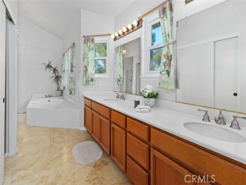 21646  Fernleaf  , Lake Forest, CA