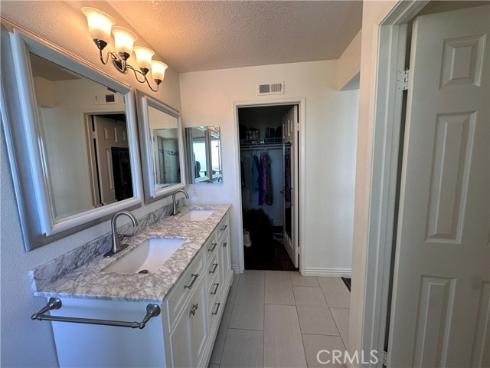 20991  Skylark  , Lake Forest, CA