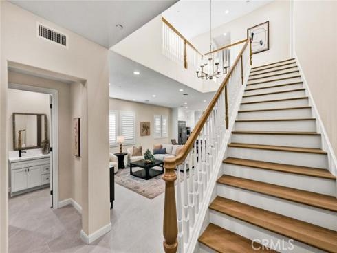 98  Pinnacle  , Lake Forest, CA