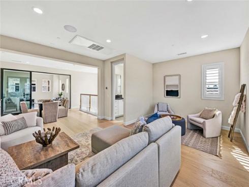 98  Pinnacle  , Lake Forest, CA