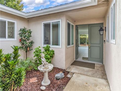 25396  Shawnee  , Lake Forest, CA