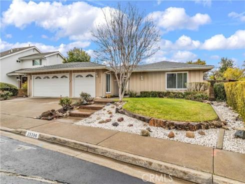 25396  Shawnee  , Lake Forest, CA