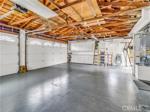 25396  Shawnee  , Lake Forest, CA