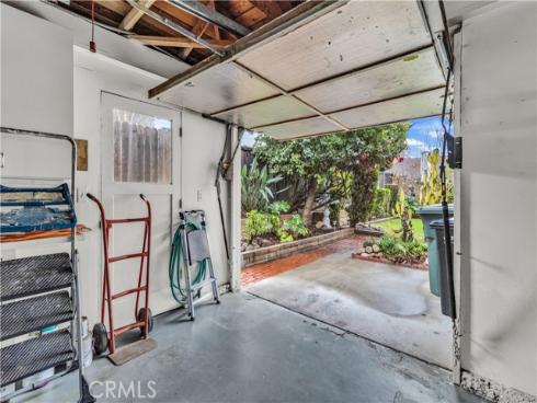 25396  Shawnee  , Lake Forest, CA