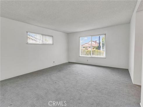 25396  Shawnee  , Lake Forest, CA